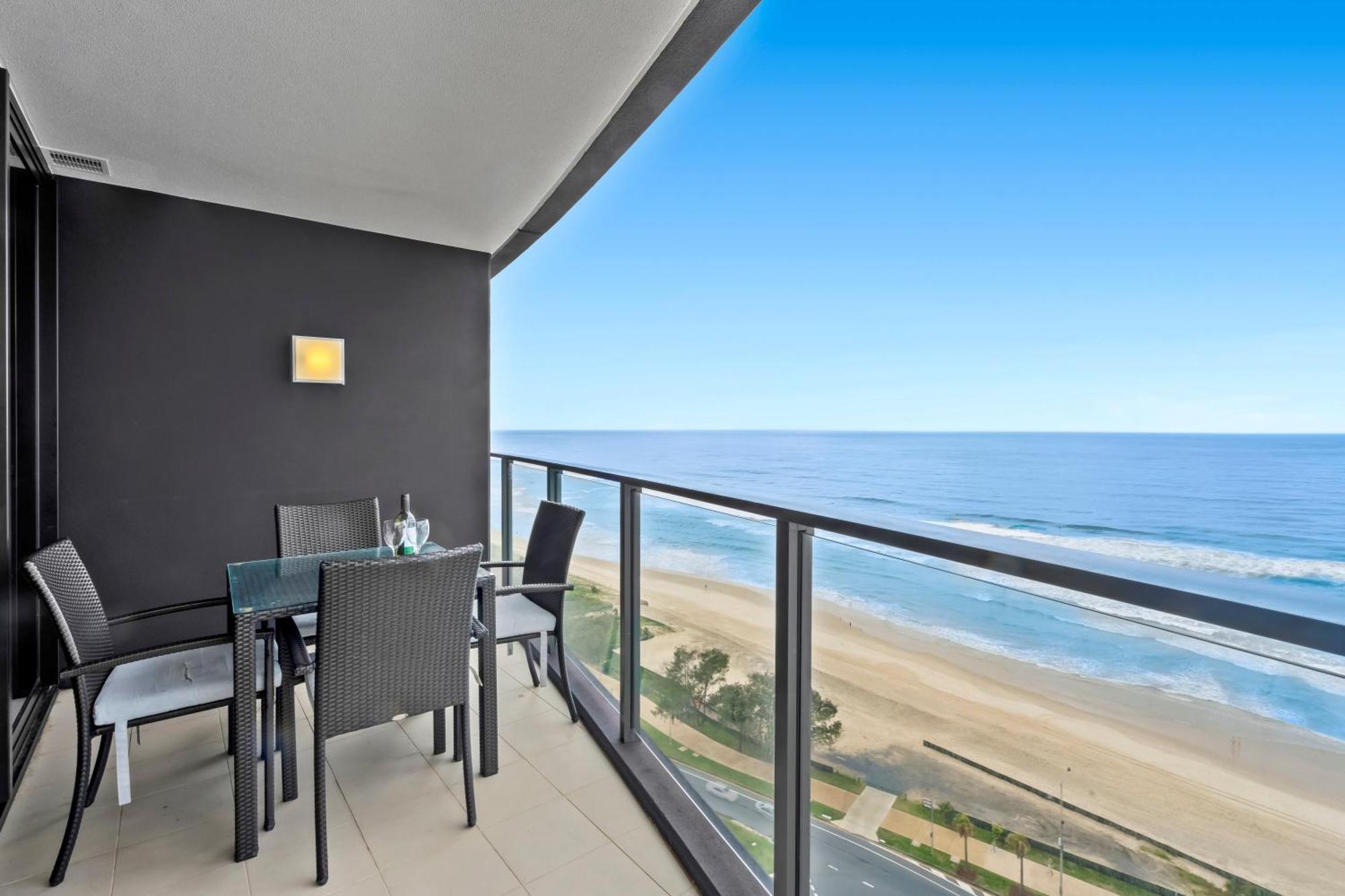 Rhapsody Surfers Paradise Beachfront Sleeps 6 - Optimise Bnb Apartment Gold Coast Exterior foto