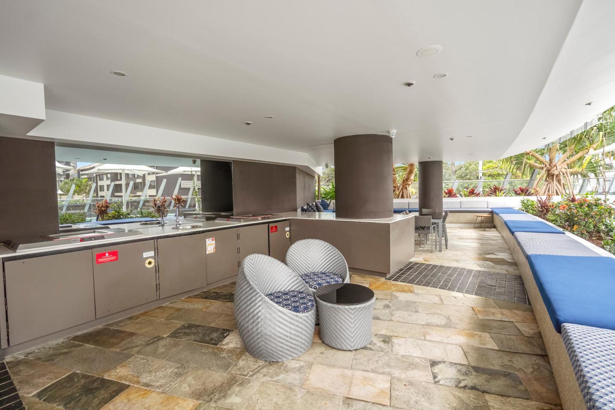 Rhapsody Surfers Paradise Beachfront Sleeps 6 - Optimise Bnb Gold Coast Exterior foto