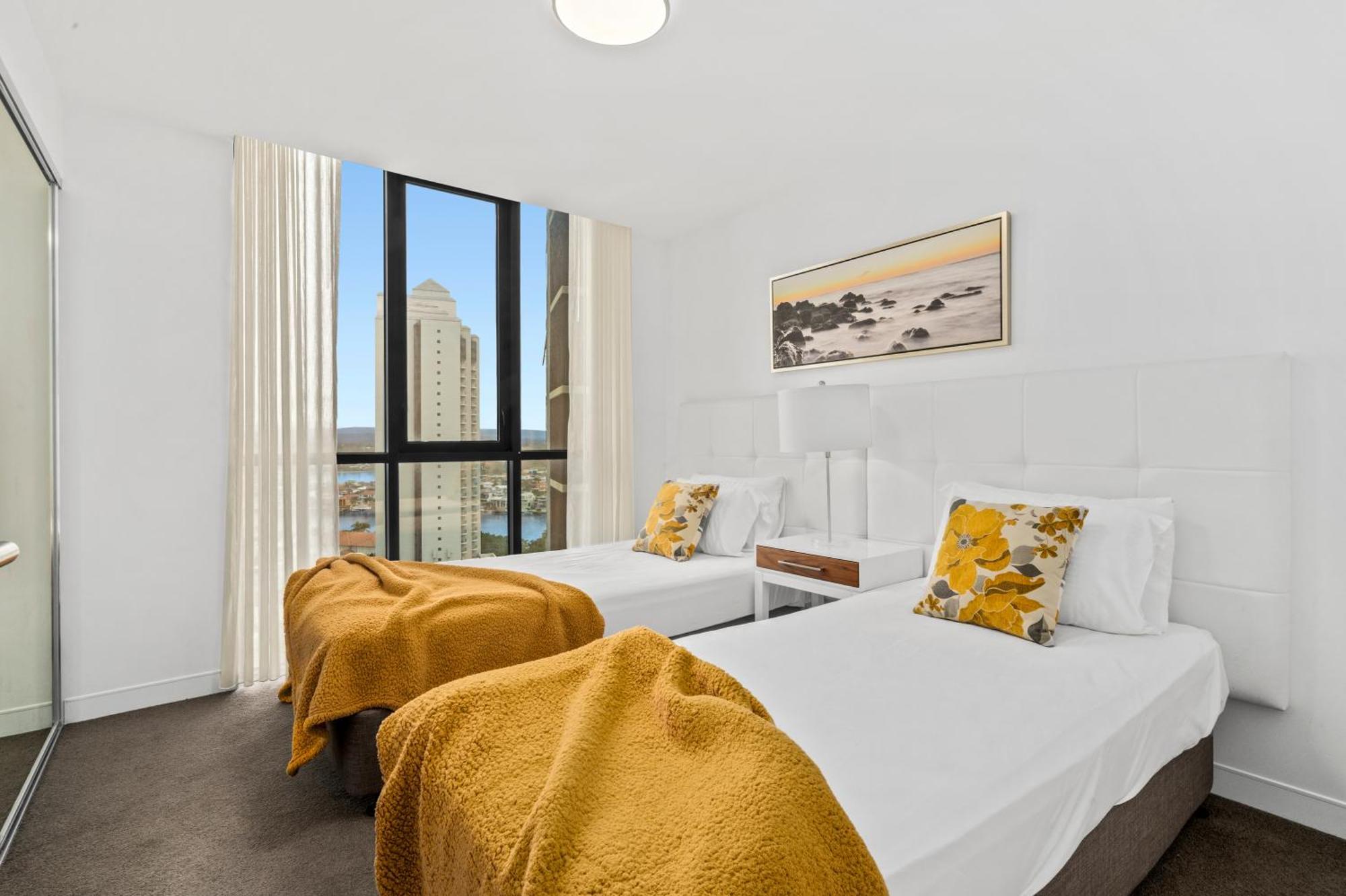 Rhapsody Surfers Paradise Beachfront Sleeps 6 - Optimise Bnb Apartment Gold Coast Exterior foto