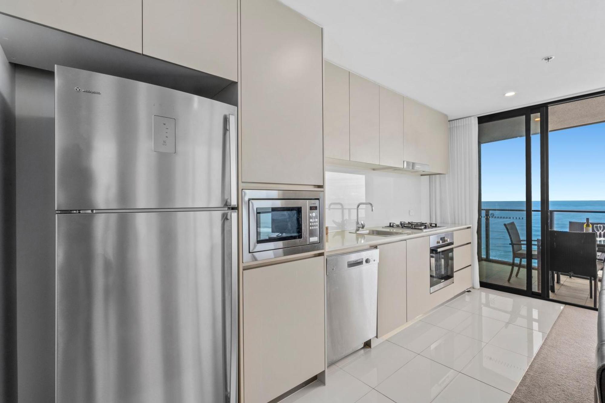 Rhapsody Surfers Paradise Beachfront Sleeps 6 - Optimise Bnb Apartment Gold Coast Exterior foto